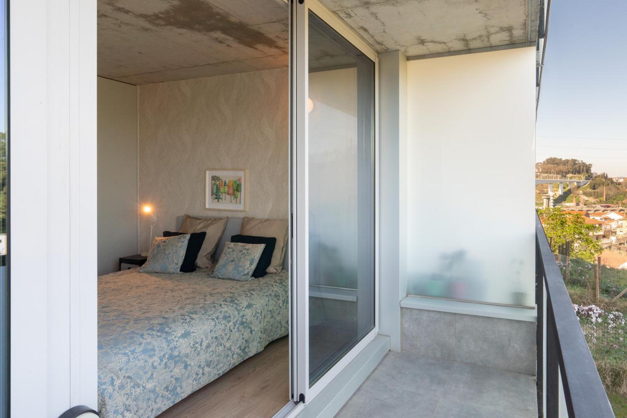 Host Wise - Luxurious Impressive Apartment - Balcony And Pool Vila Nova de Gaia Room photo